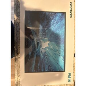 Portable Monitor ￼